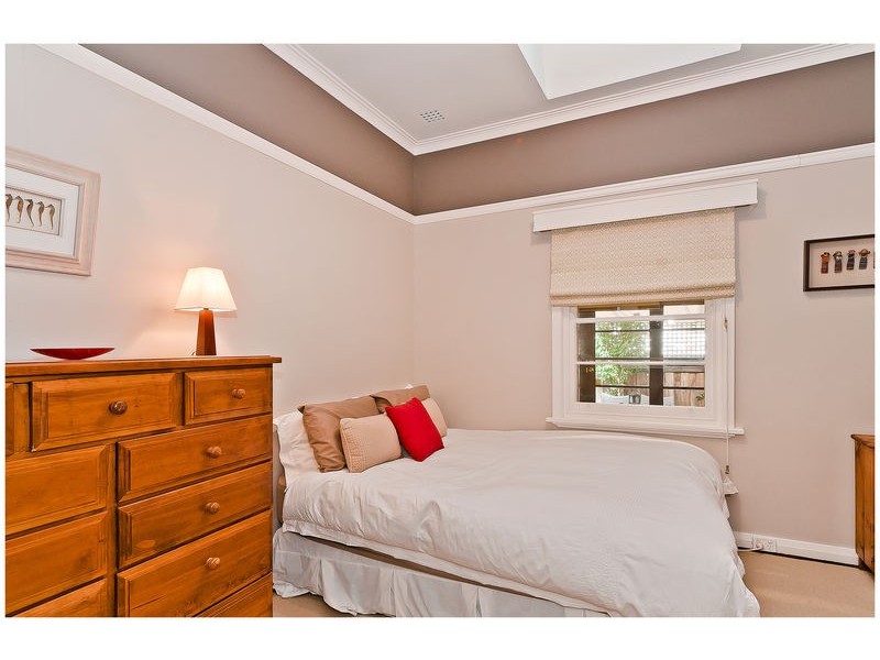 8 The Promenade, Mount Pleasant WA 6153