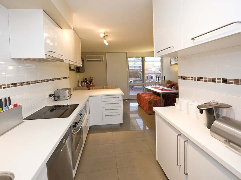 2/31 Coode St, South Perth WA 6151