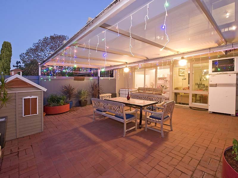 2/31 Coode St, South Perth WA 6151