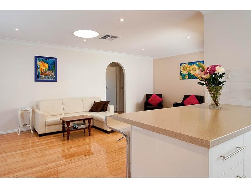 18 Darley Circle, Bull Creek WA 6149