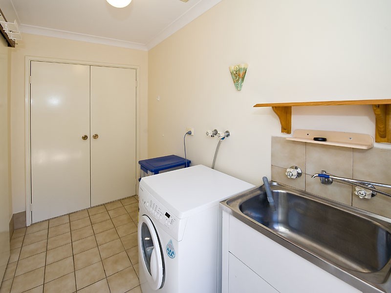 11 Lysons Way, Bateman WA 6150