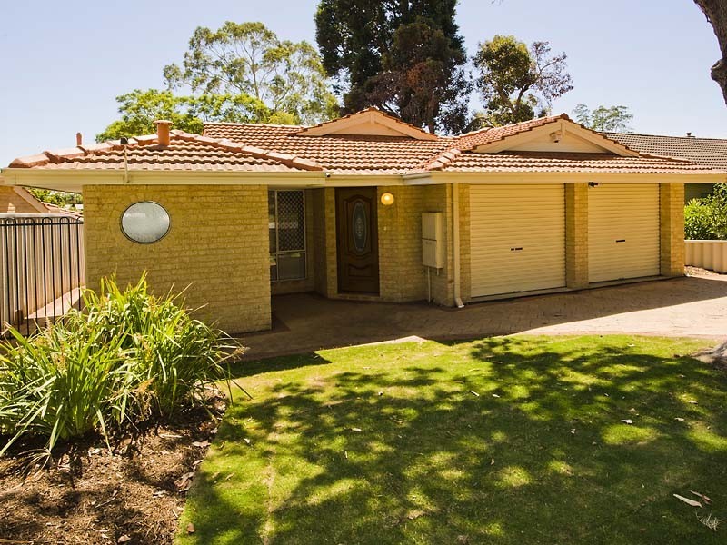 50B Wilber St, Rossmoyne WA 6148