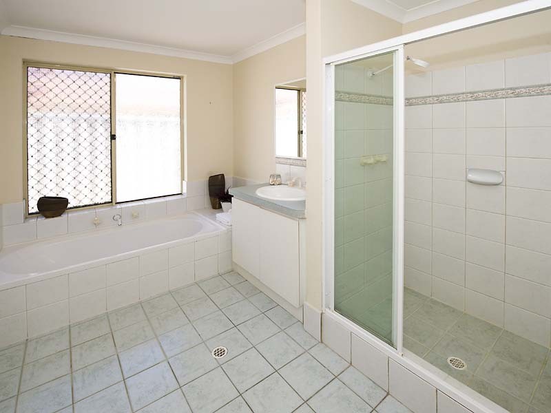 50B Wilber St, Rossmoyne WA 6148