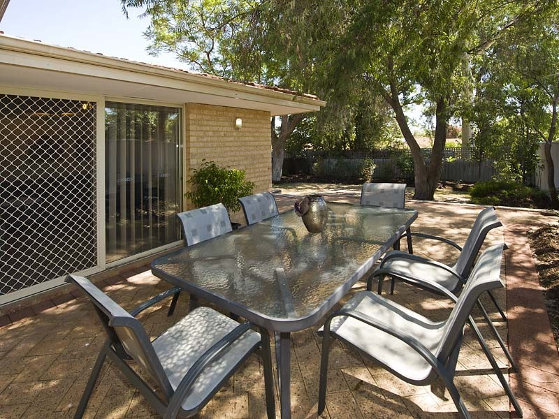 50B Wilber St, Rossmoyne WA 6148