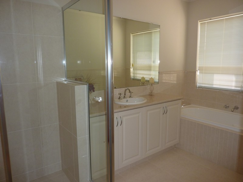 3A Parkside Ave, Mount Pleasant WA 6153