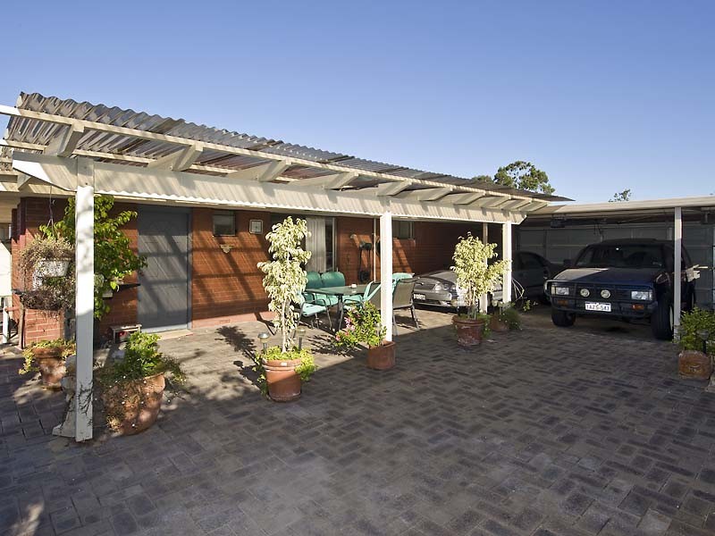 33A Piercy Way, Kardinya WA 6163