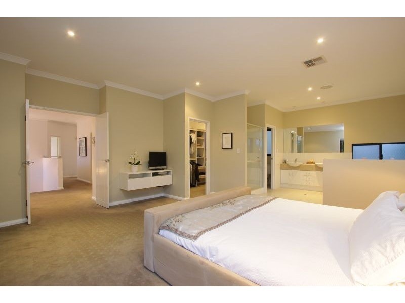 73C Glenelg St, Mount Pleasant WA 6153