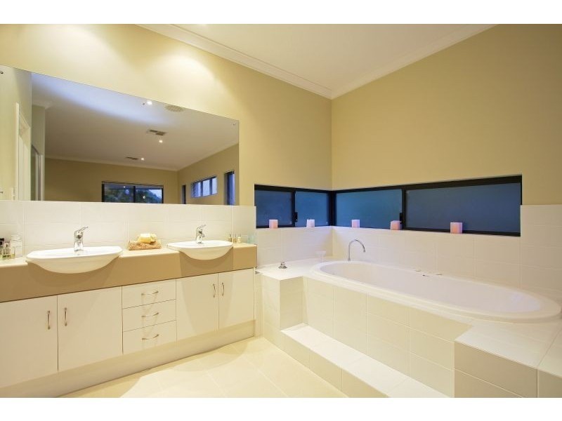 73C Glenelg St, Mount Pleasant WA 6153
