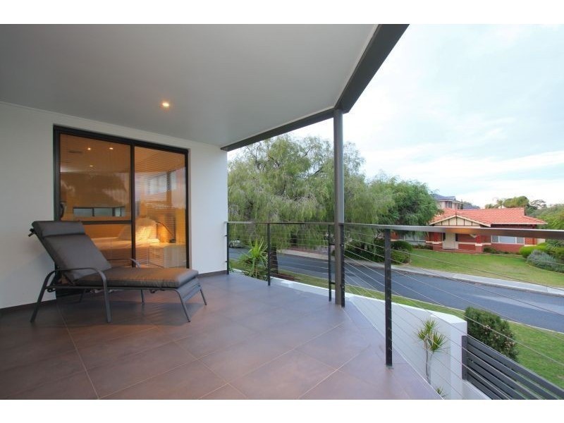 73C Glenelg St, Mount Pleasant WA 6153