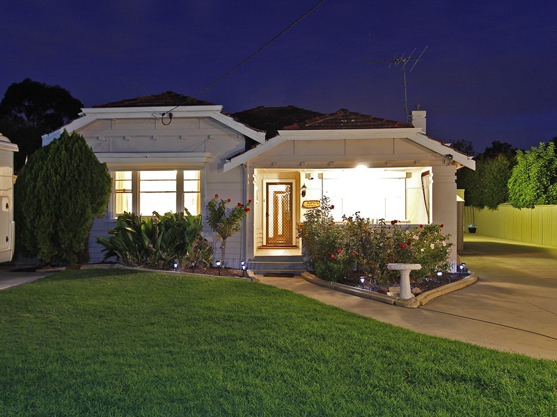 54 Solomon St, Palmyra WA 6157