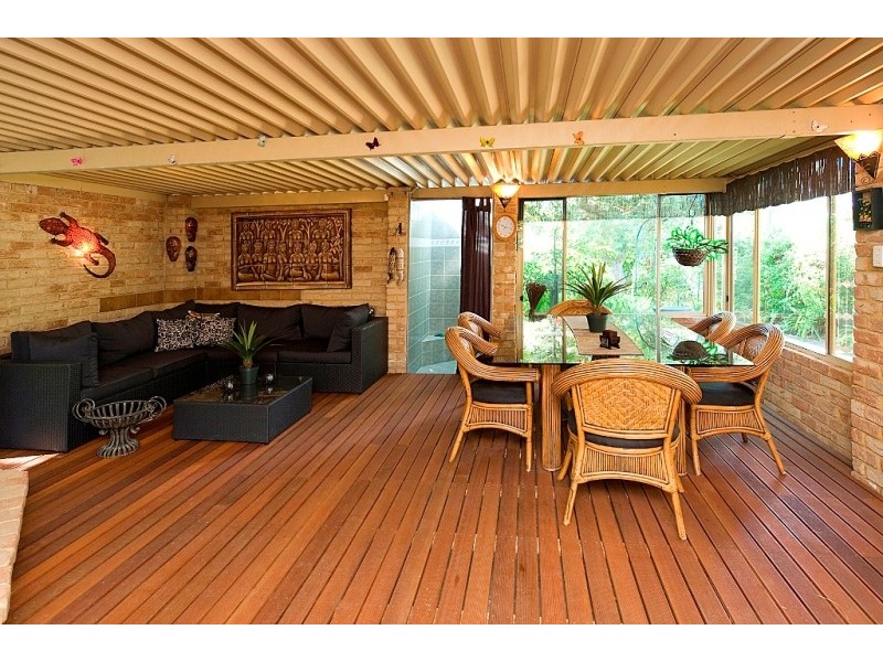 34 Livingstone Drive, Canning Vale WA 6155