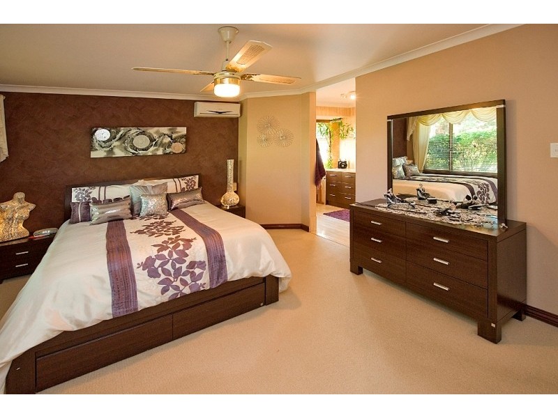 34 Livingstone Drive, Canning Vale WA 6155