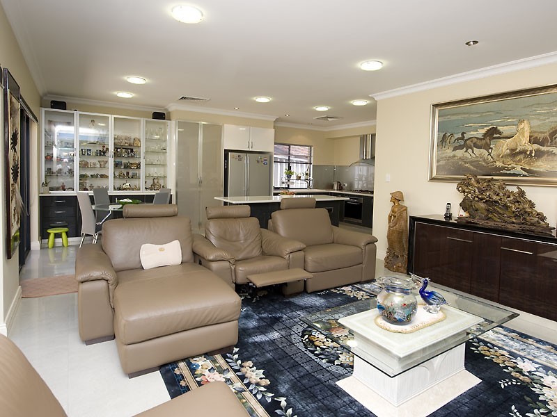 8 Onslow St, South Perth WA 6151