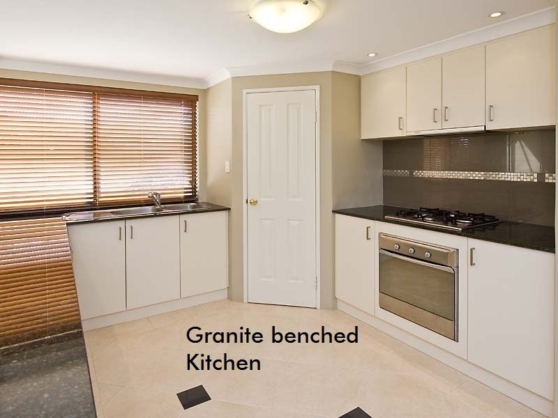 110 Bennett Dr, Canning Vale WA 6155