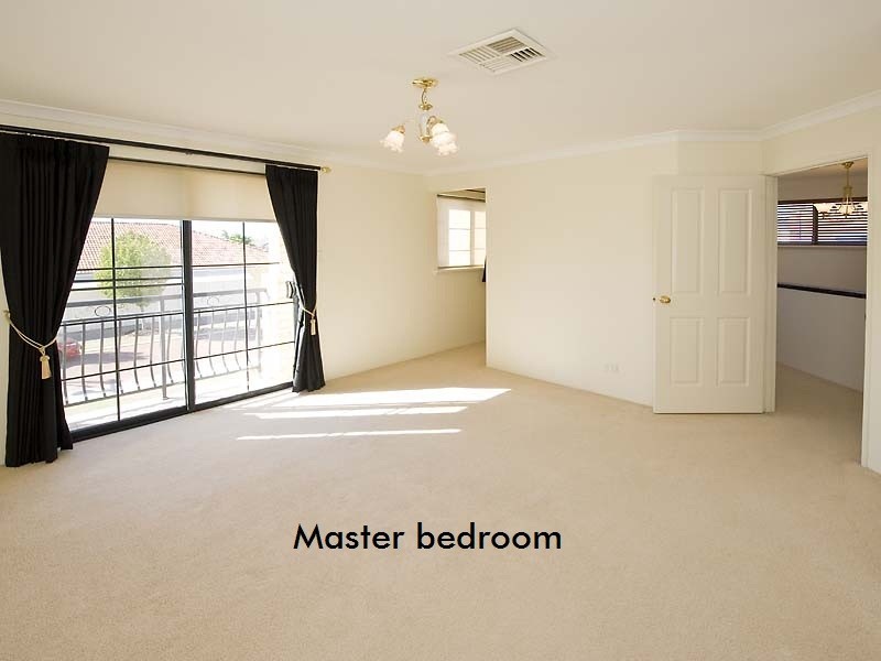 110 Bennett Dr, Canning Vale WA 6155