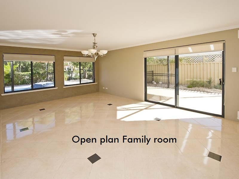 110 Bennett Dr, Canning Vale WA 6155