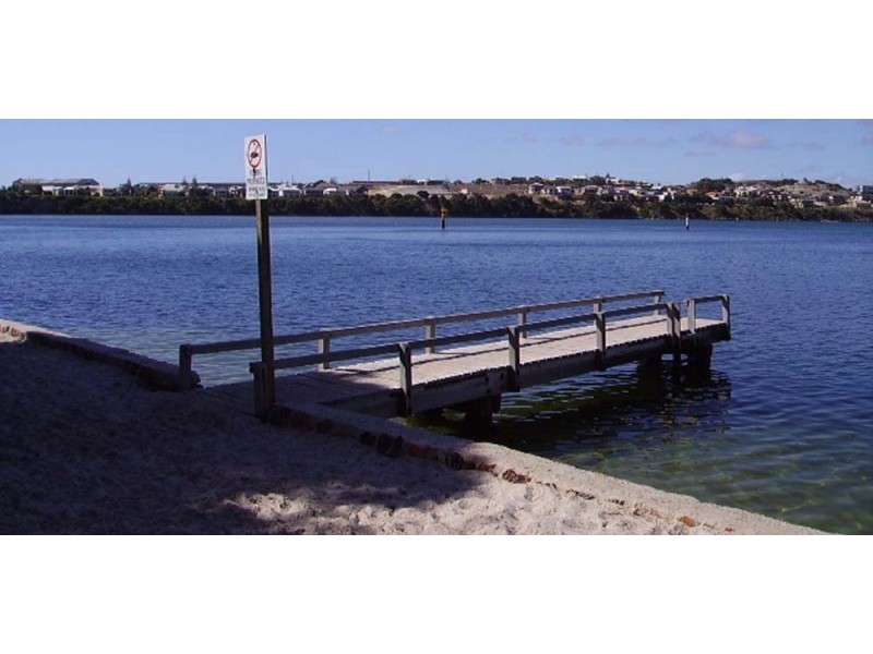 6 Passmore Ave, North Fremantle WA 6159