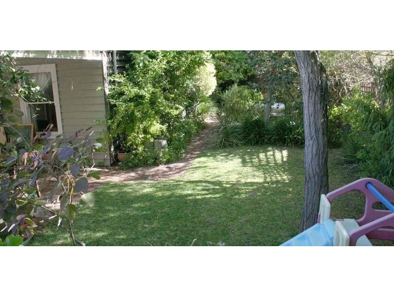 6 Passmore Ave, North Fremantle WA 6159