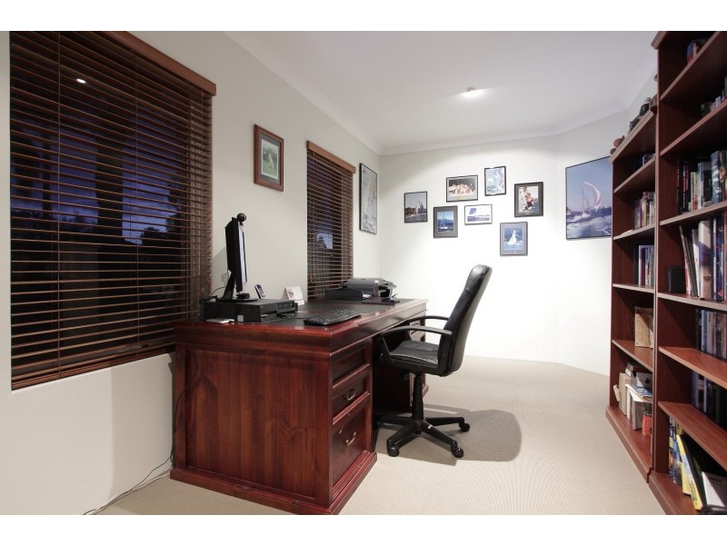 30 Clive St, Bicton WA 6157