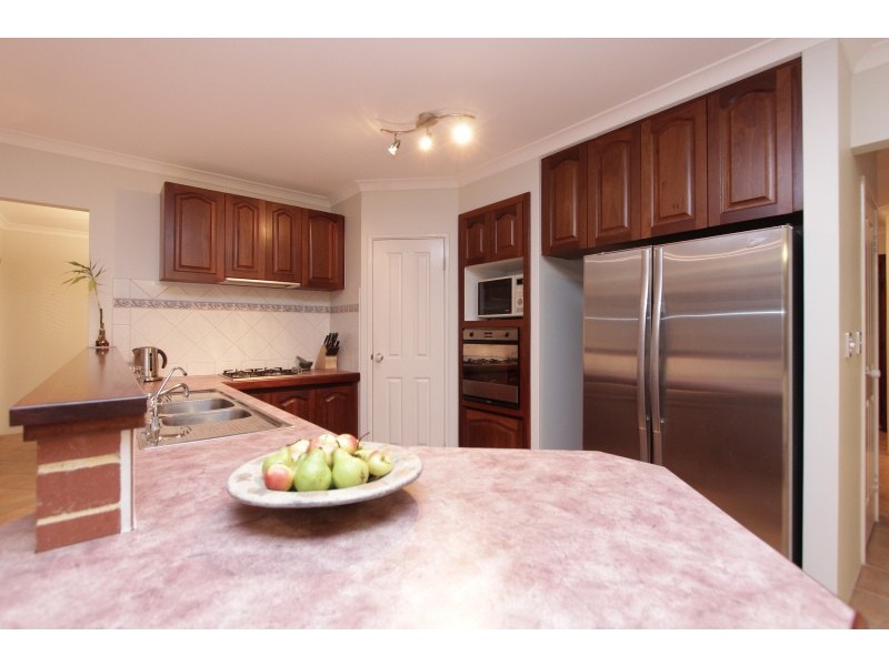 30 Clive St, Bicton WA 6157