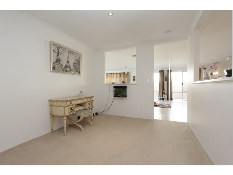 57 Waterfoot Loop, Canning Vale WA 6155