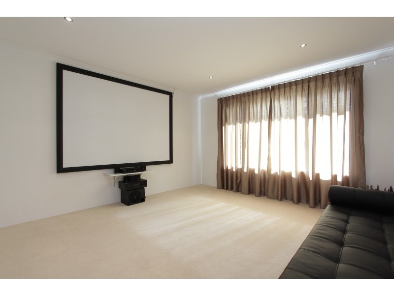 57 Waterfoot Loop, Canning Vale WA 6155