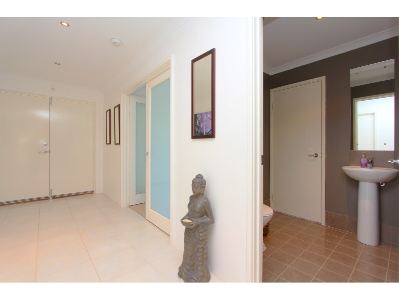 57 Waterfoot Loop, Canning Vale WA 6155