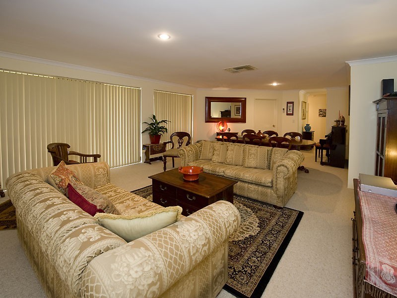 54 Tain St, Applecross WA 6153