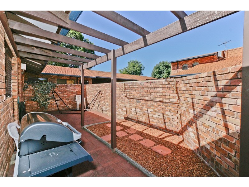 7/30 Tain St, Applecross WA 6153