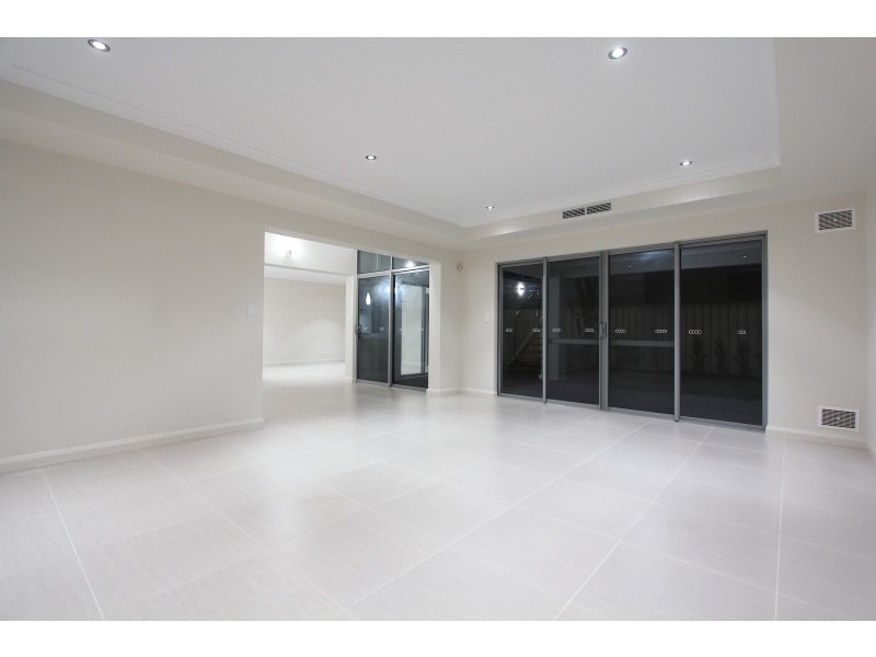 5 Lipari Link, Yangebup WA 6164