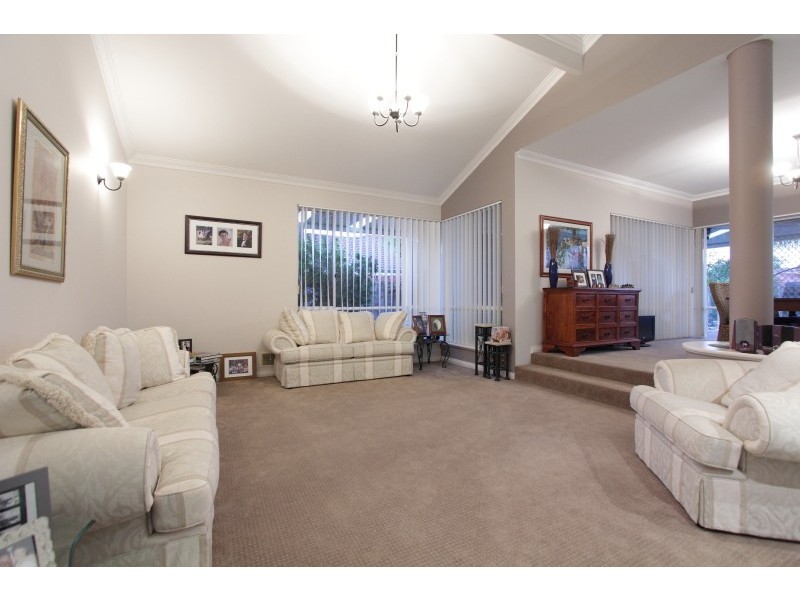 3 Rossiter Way, Winthrop WA 6150