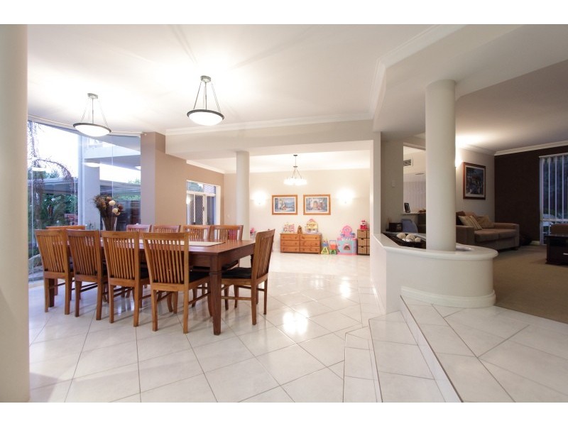 3 Rossiter Way, Winthrop WA 6150