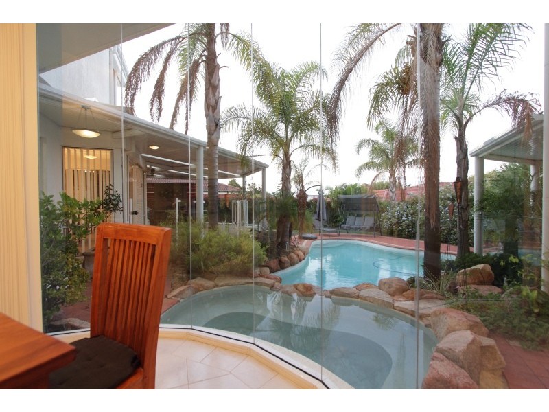 3 Rossiter Way, Winthrop WA 6150