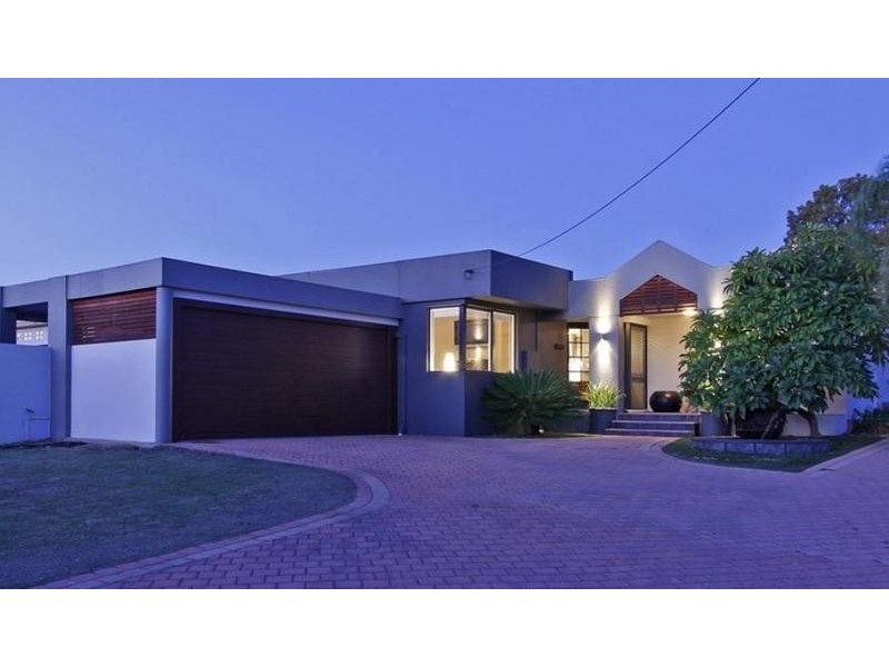 35 Mullings Wy, Myaree WA 6154
