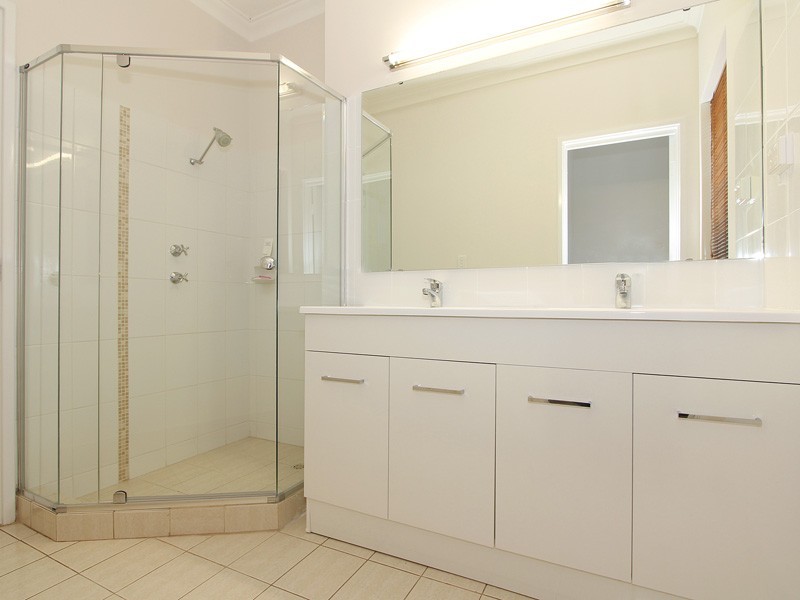 35 Mullings Wy, Myaree WA 6154