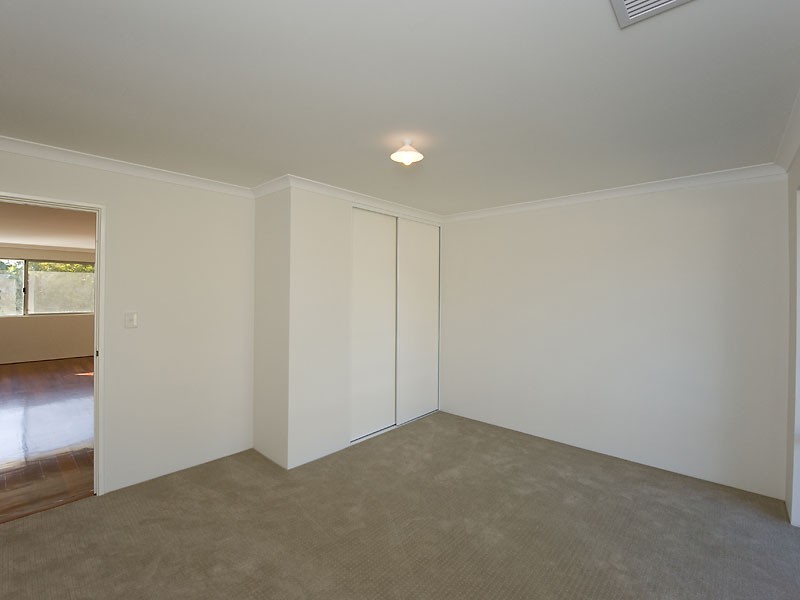 70B Rome Rd, Melville WA 6156