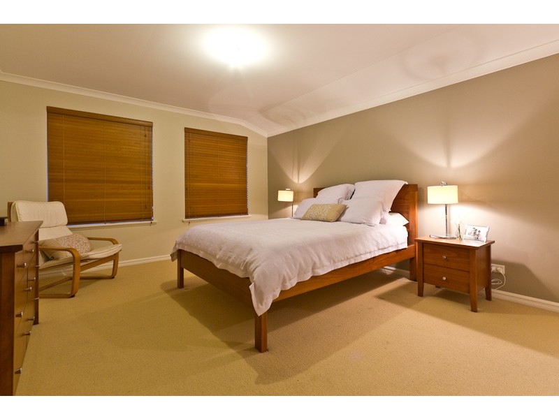 19 Jagoe Loop, Willagee WA 6156