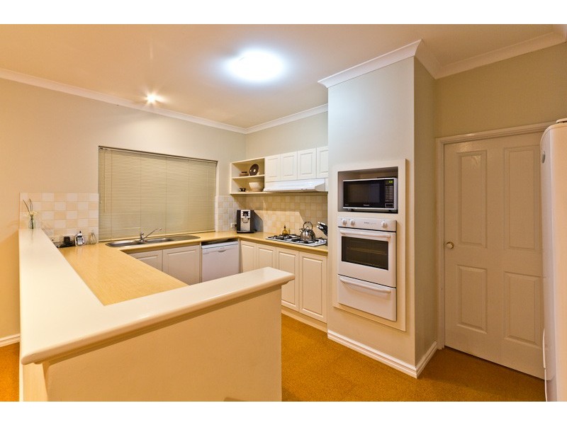 19 Jagoe Loop, Willagee WA 6156