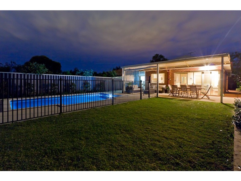 19 Jagoe Loop, Willagee WA 6156