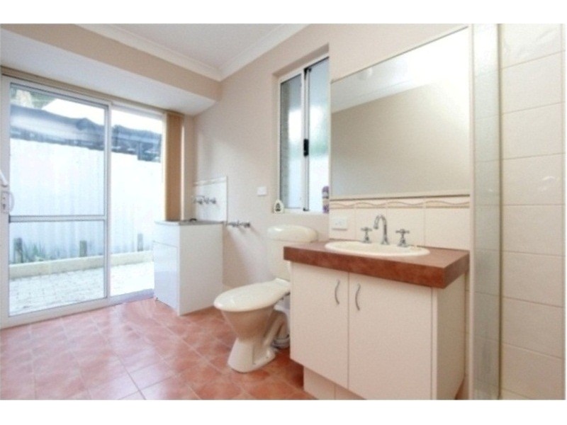 26 Third St, Bicton WA 6157