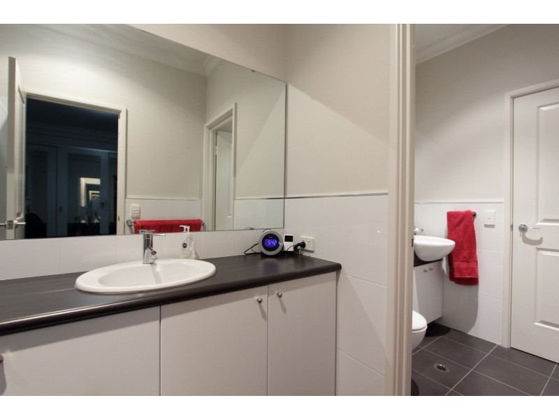 15A Roberts Rd, Attadale WA 6156