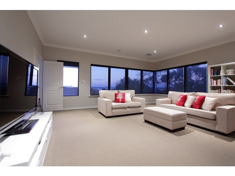 15A Roberts Rd, Attadale WA 6156