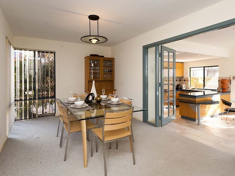 4/16 Kintail Rd, Applecross WA 6153