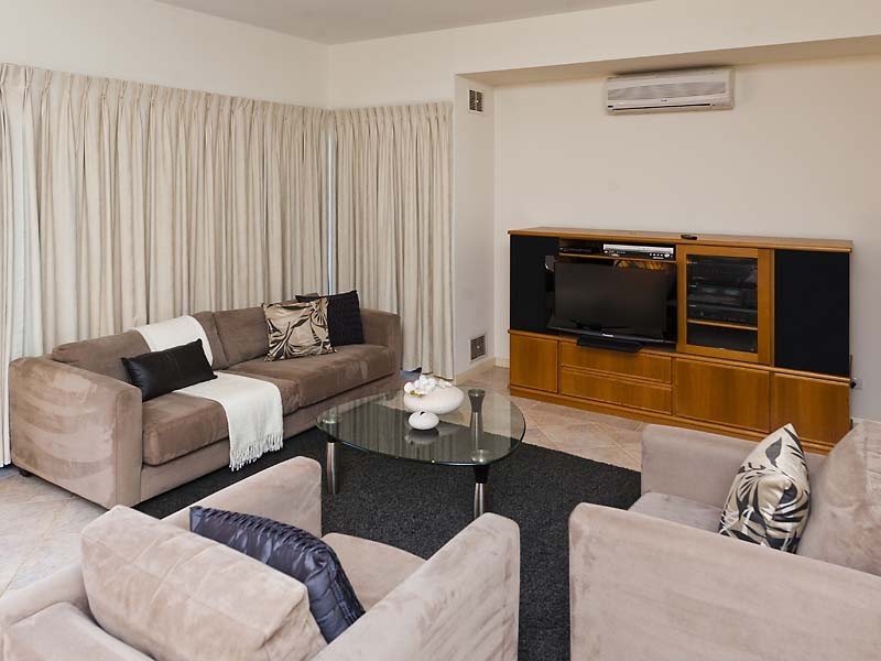 4/16 Kintail Rd, Applecross WA 6153