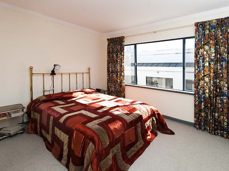 4/16 Kintail Rd, Applecross WA 6153
