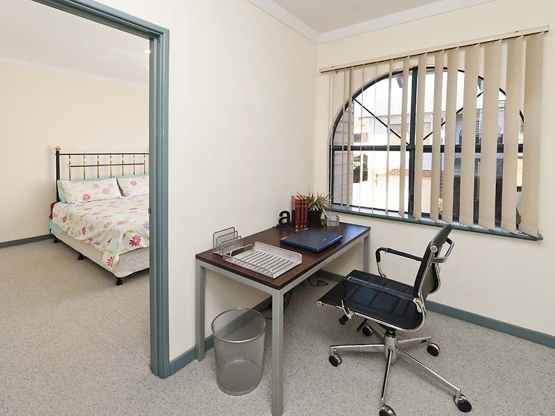 4/16 Kintail Rd, Applecross WA 6153
