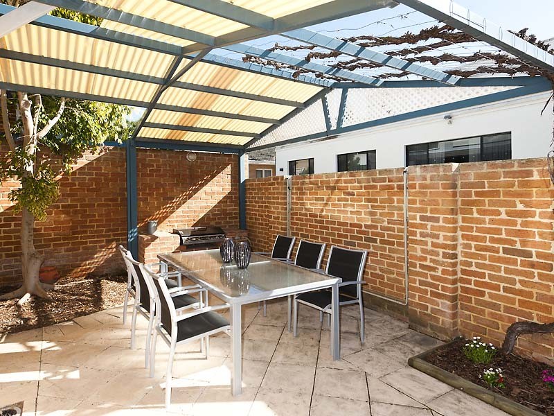 4/16 Kintail Rd, Applecross WA 6153