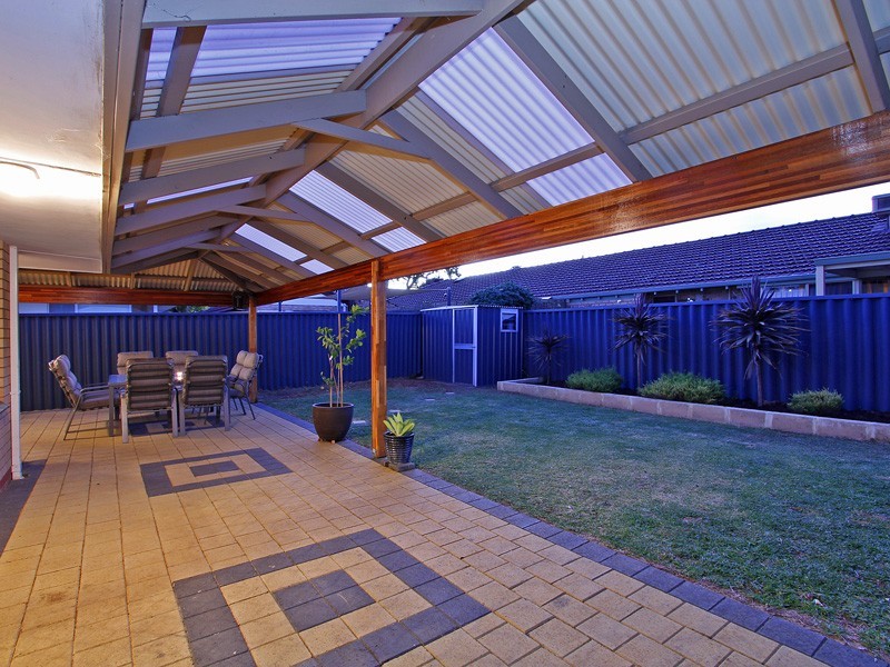 422a Marmion St, Myaree WA 6154