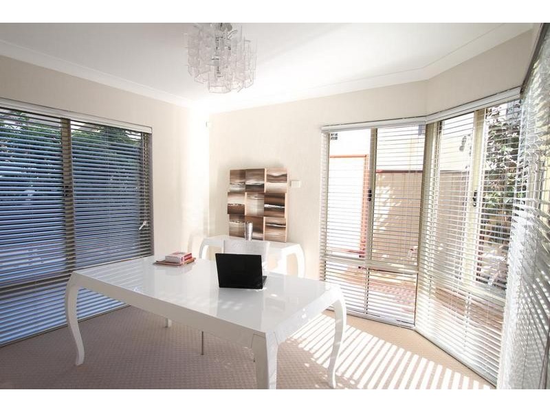 47a Riseley Street, Applecross WA 6153