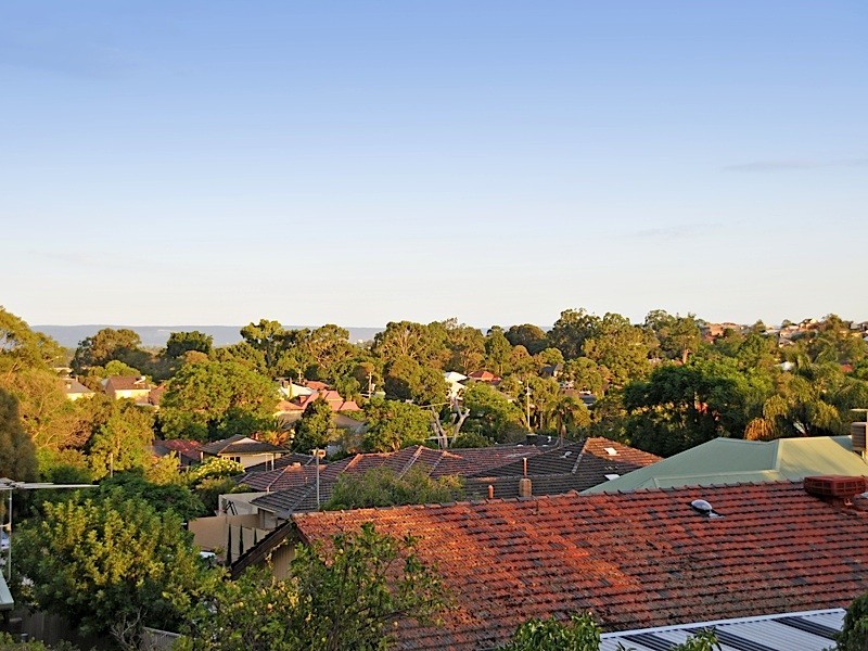 27 Polglass Way, Ardross WA 6153